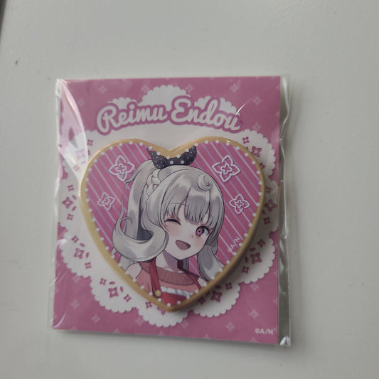 nijisanji EN "Ethyria Cooking bon appétit!" Heart Badge Reimu Endou