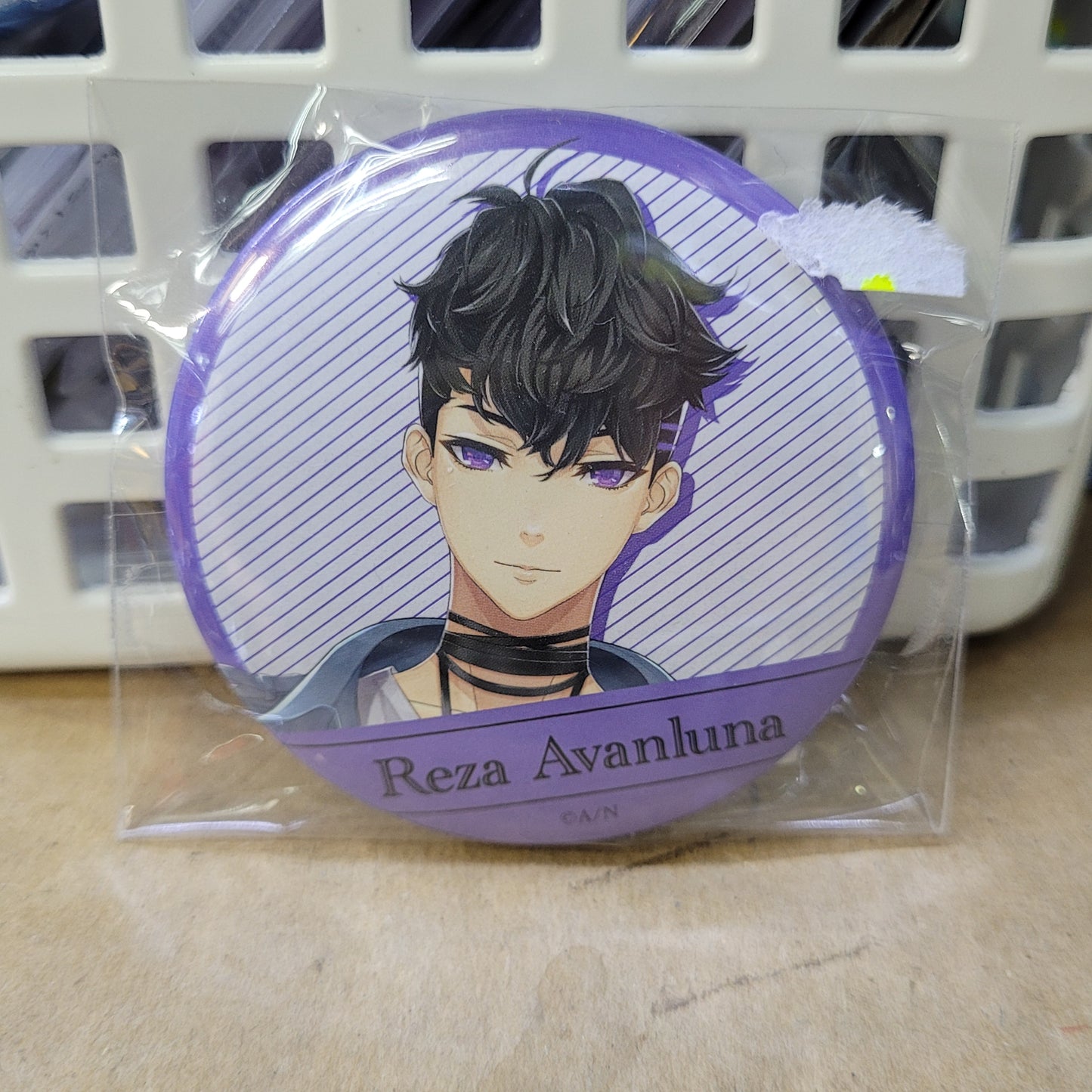 NIJISANJI Welcome Goods RezaAvanluna Badge Vtuber