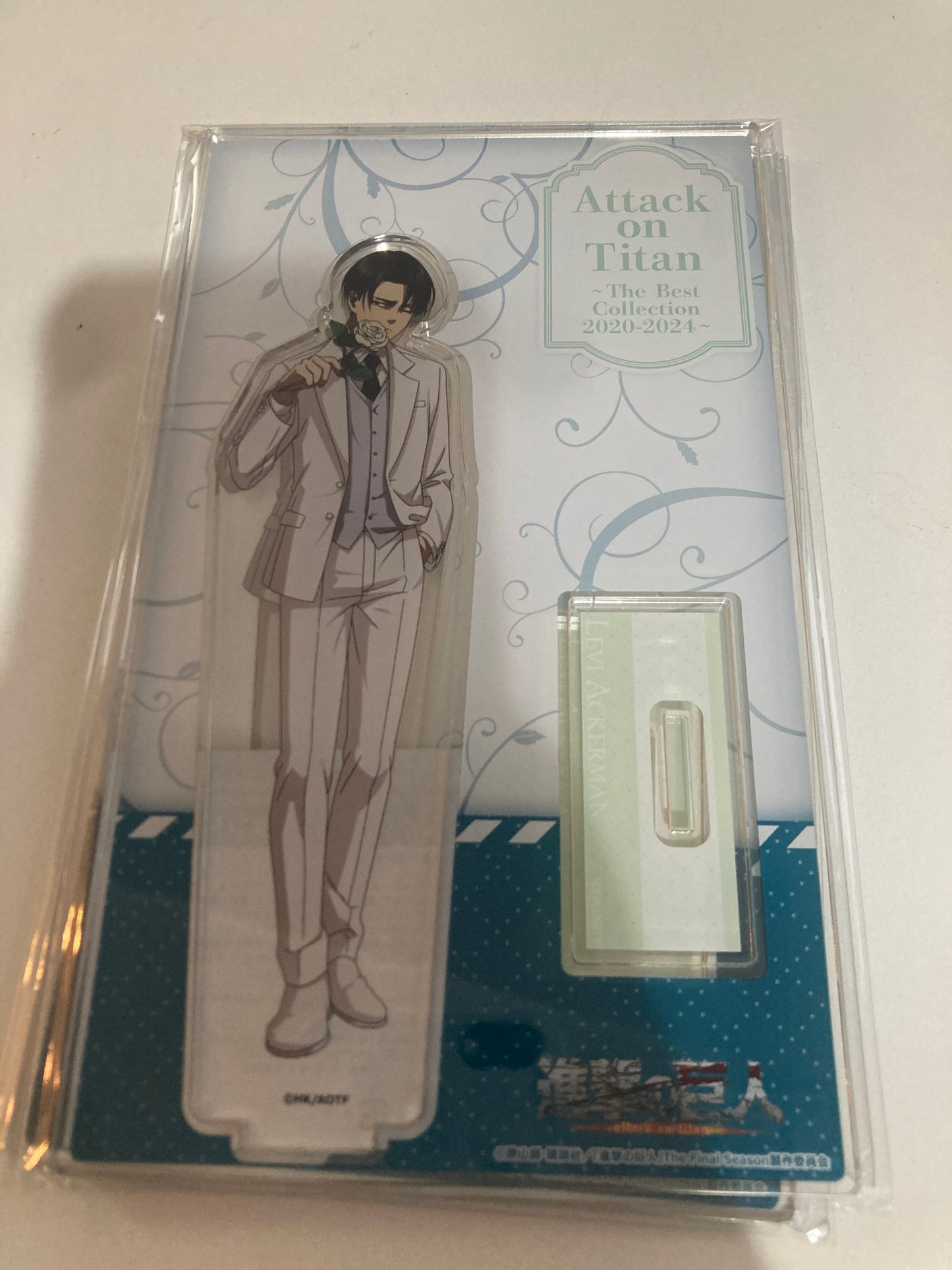進撃の巨人ｘカラオケの鉄人（White formal）アクリルスタンド　リヴァイ(Agf)(池袋)