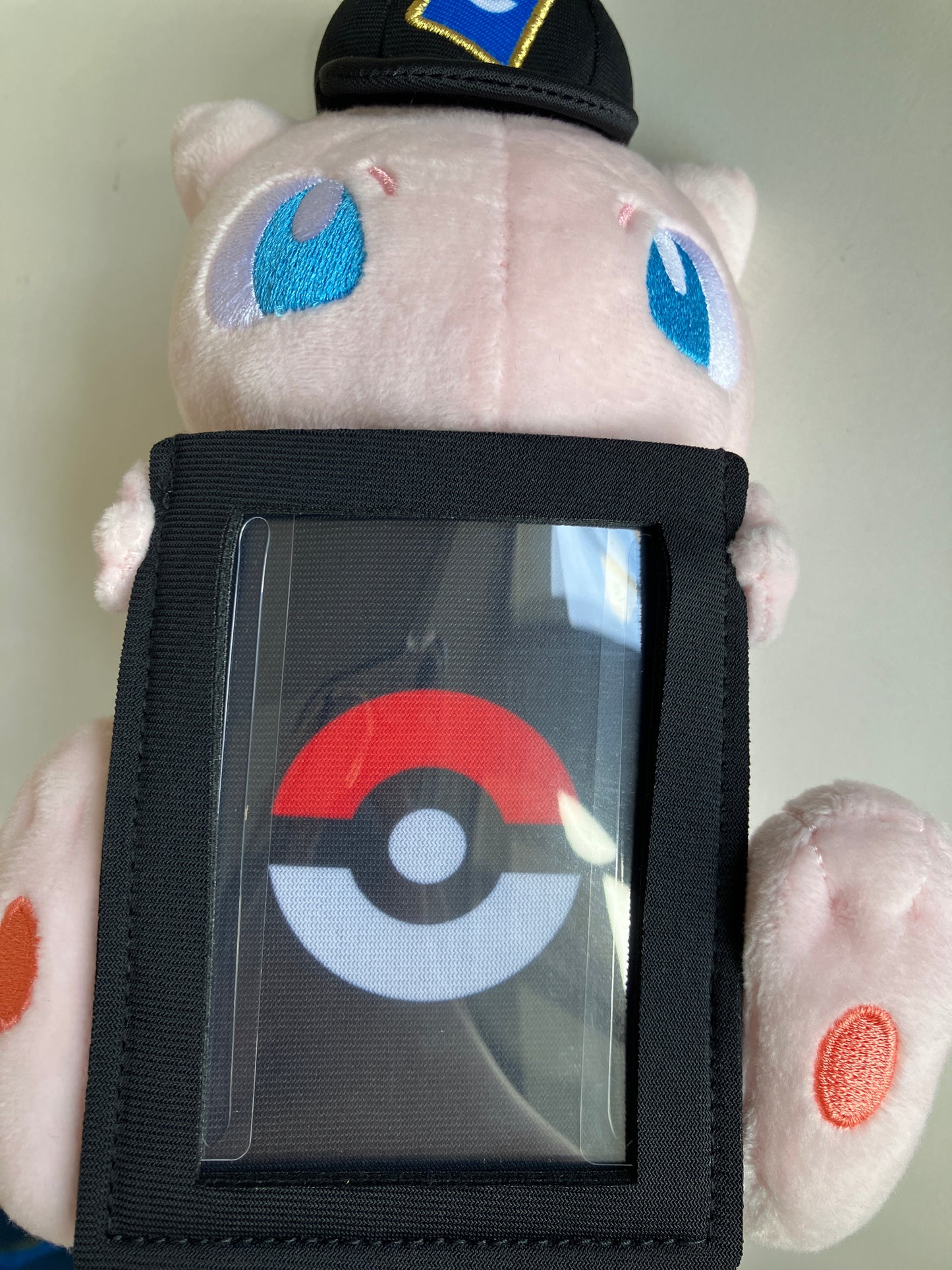 ポケモンカードゲーム ぬいぐるみカードスタンド ミュウ(池袋)