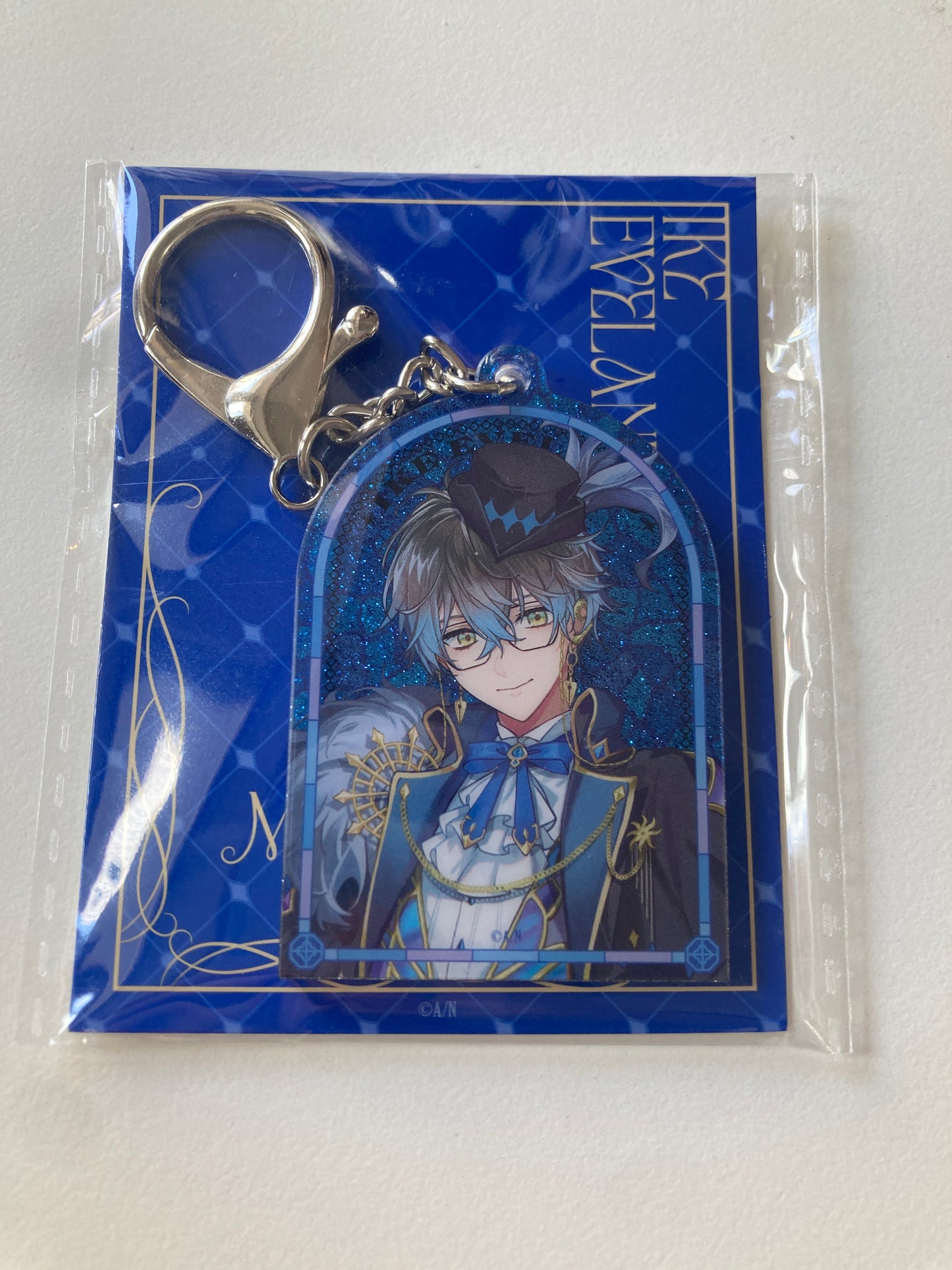 【Bewitching MASQUERADE】グリッターアクリルキーホルダー アイク・イーヴランド (池袋)