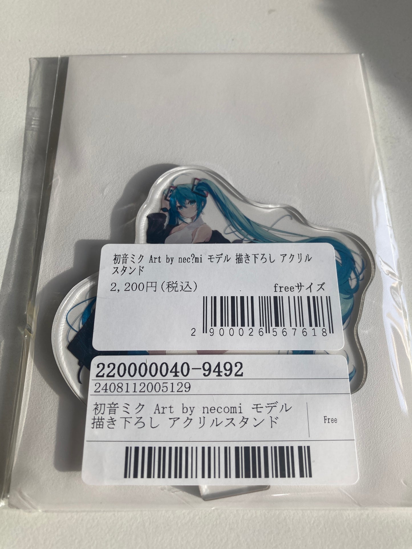 初音ミク Art by necömi モデル 描き下ろし アクリルスタンド (池袋)