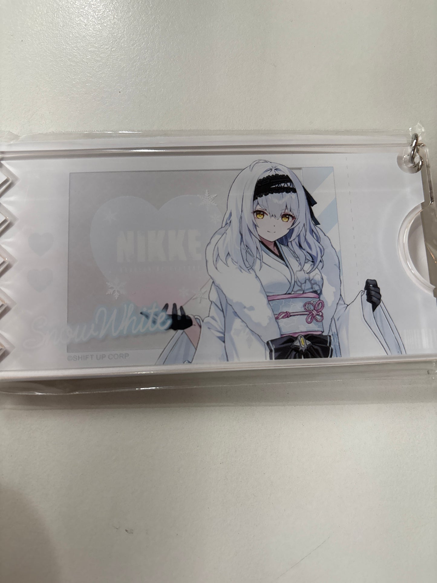 【event限定】勝利の女神：NIKKE 〜春探しの旅〜 アクリルキーホルダー　スノーホワイト(池袋)