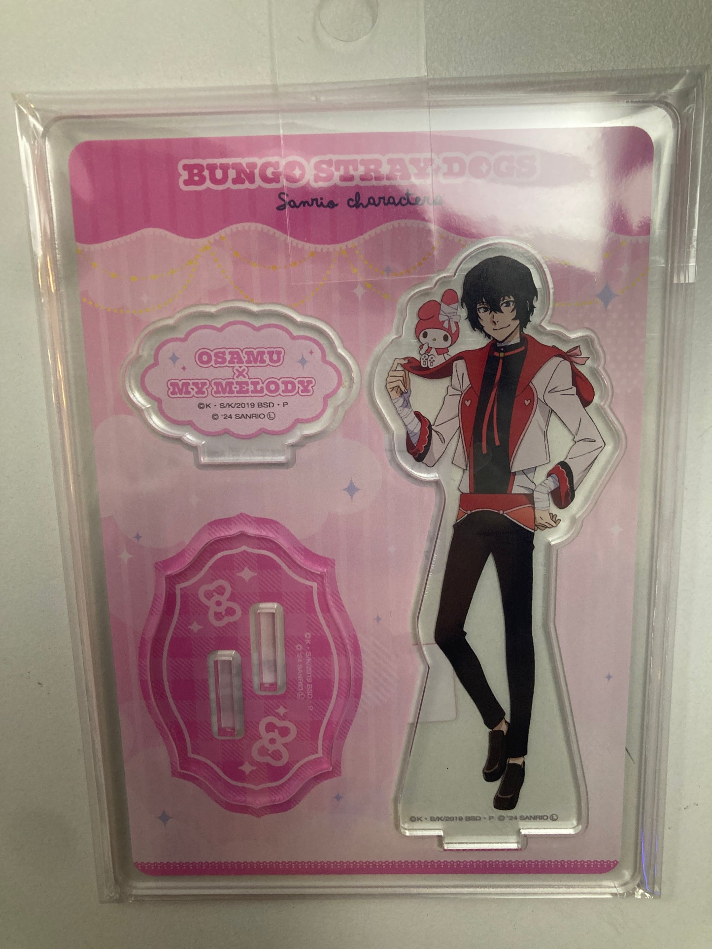 文豪ストレイドッグス×サンリオキャラクターズ アクリルスタンド 太宰治×マイメロディ (池袋)