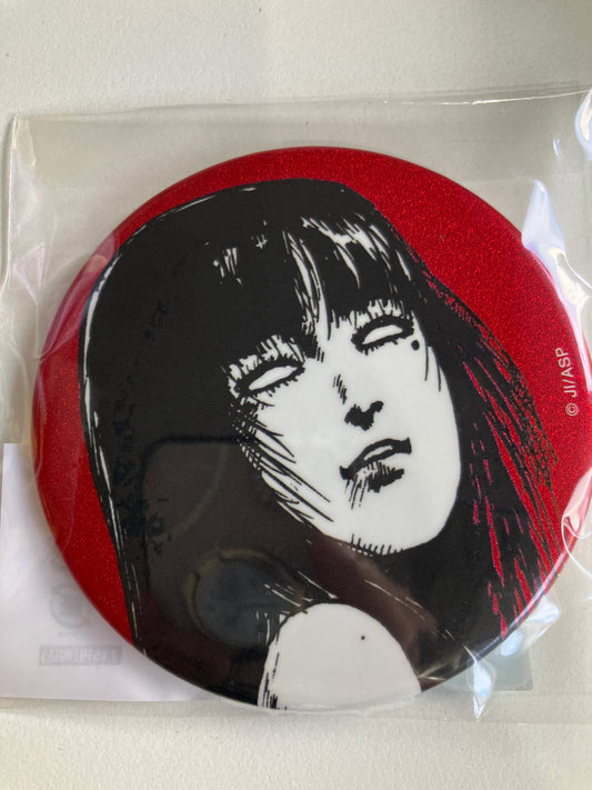 伊藤潤二『マニアック』 富江 扉絵グリッター缶バッジ ver.A (池袋)