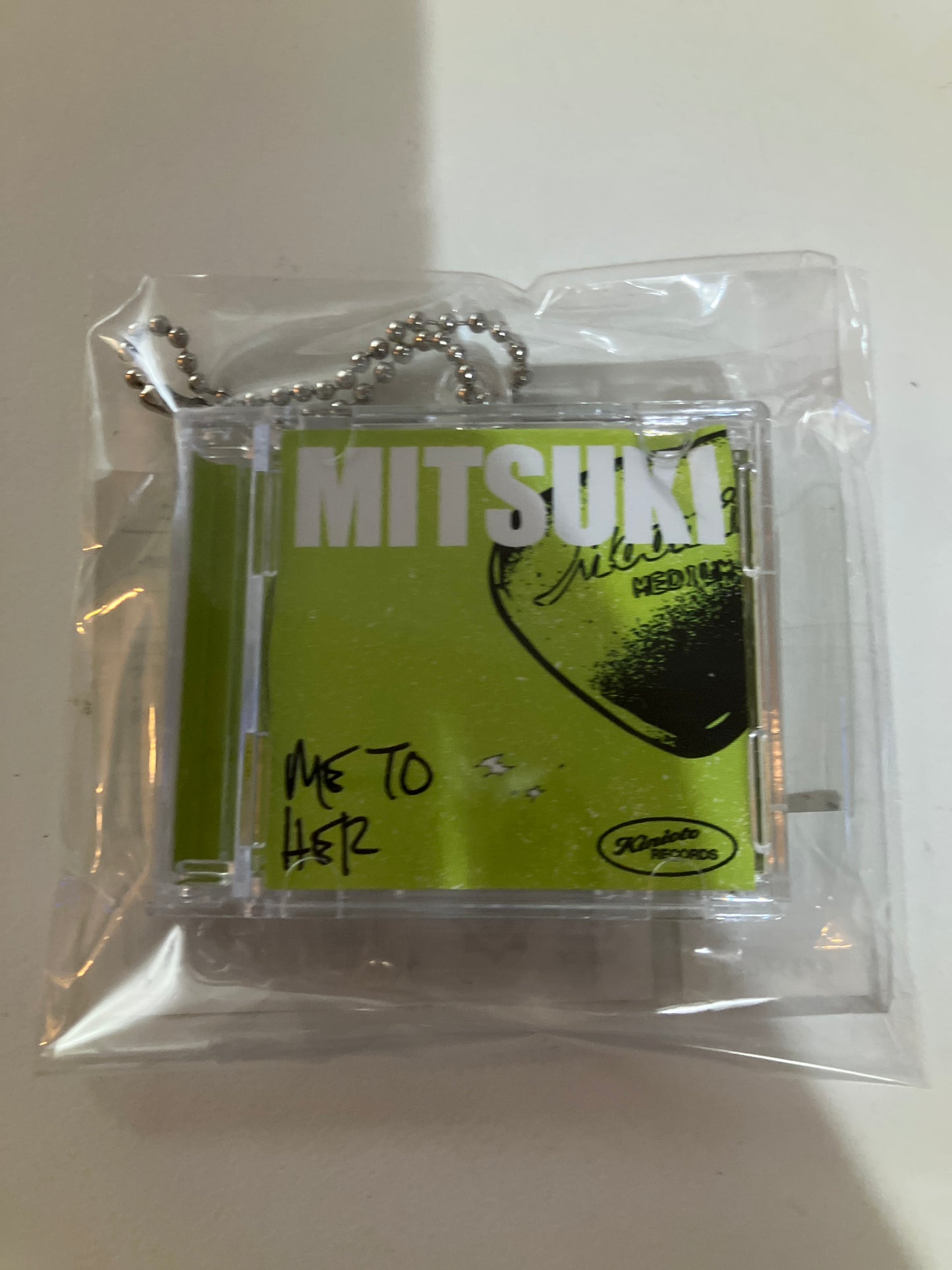 気になってる人が男じゃなかった　CD風キーホルダー-Me To Her- 池袋