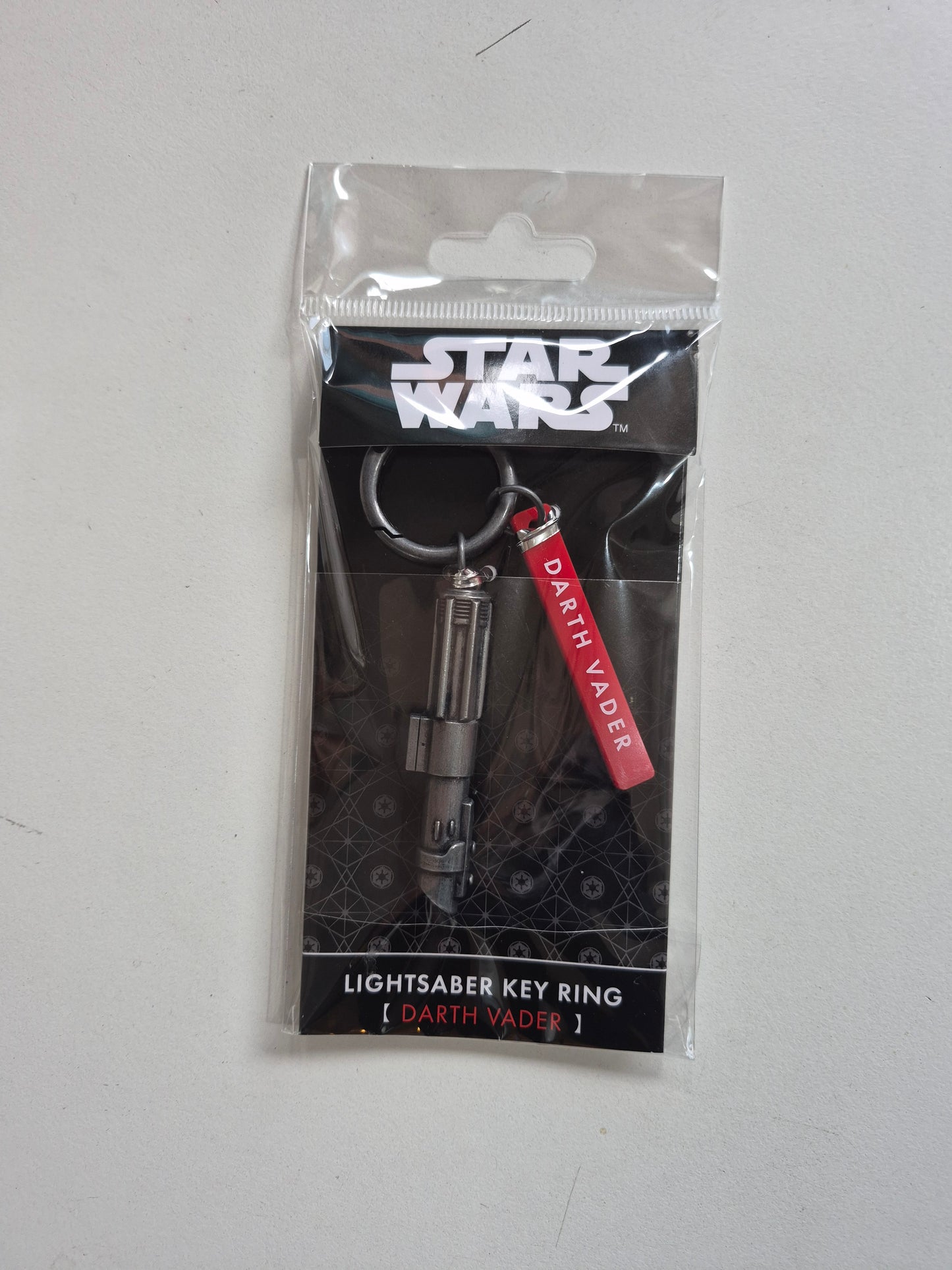Star Wars Lightsaber key ring DARTH VADER SW SAGA ライトセーバーキーホルダー(ダース･ベイダー) (池袋)