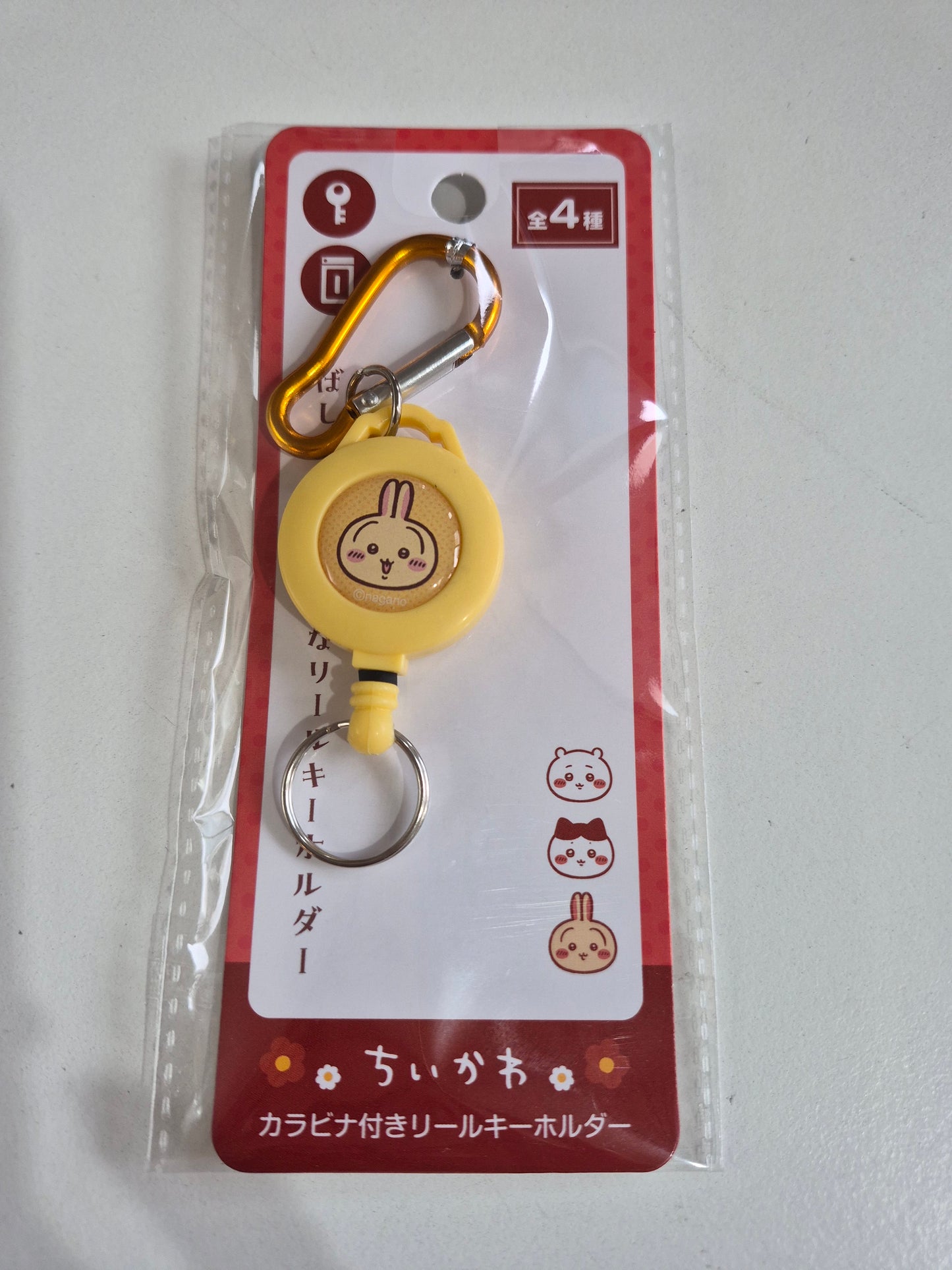 ちいかわ カラビナ付きリールキーホルダー C 兔仔  Cando